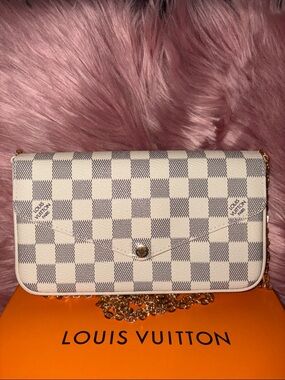 💎Louis Vuitton Damier Azur Felicie Pochette💎
